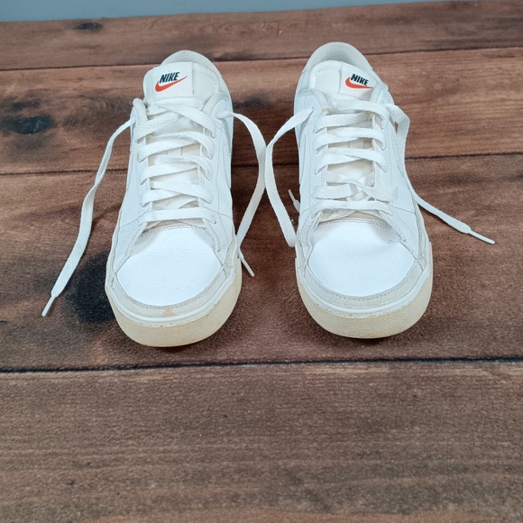 Nike Blazer Low Classic White Leather Sneakers Shoes CU4150 100 Mens 9.5